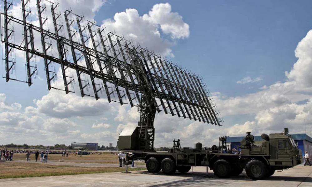 Το τρομερό ρωσικό ραντάρ Nebo-M εγκλωβίζει τα μαχητικά F-22 και F-35